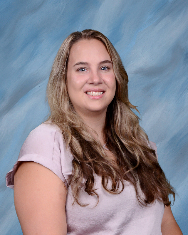 Sarah Marlow-Maurer, Paraprofessional